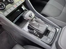 Škoda Karoq 4x4 Style 125 TDI DSG in F6 Quarz-Grau Metallic