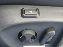VW Passat Variant Business eHybrid 150kW in Grenadillschwarz Metallic