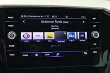 VW Passat Variant Business TDI SCR DSG in GLETSCHERWEISS METALLIC