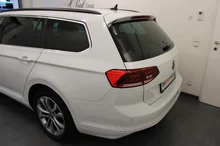 VW Passat Variant Business TDI SCR DSG in GLETSCHERWEISS METALLIC
