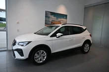SEAT Arona Reference Edition 1.0 TSI in Candy-Weiß