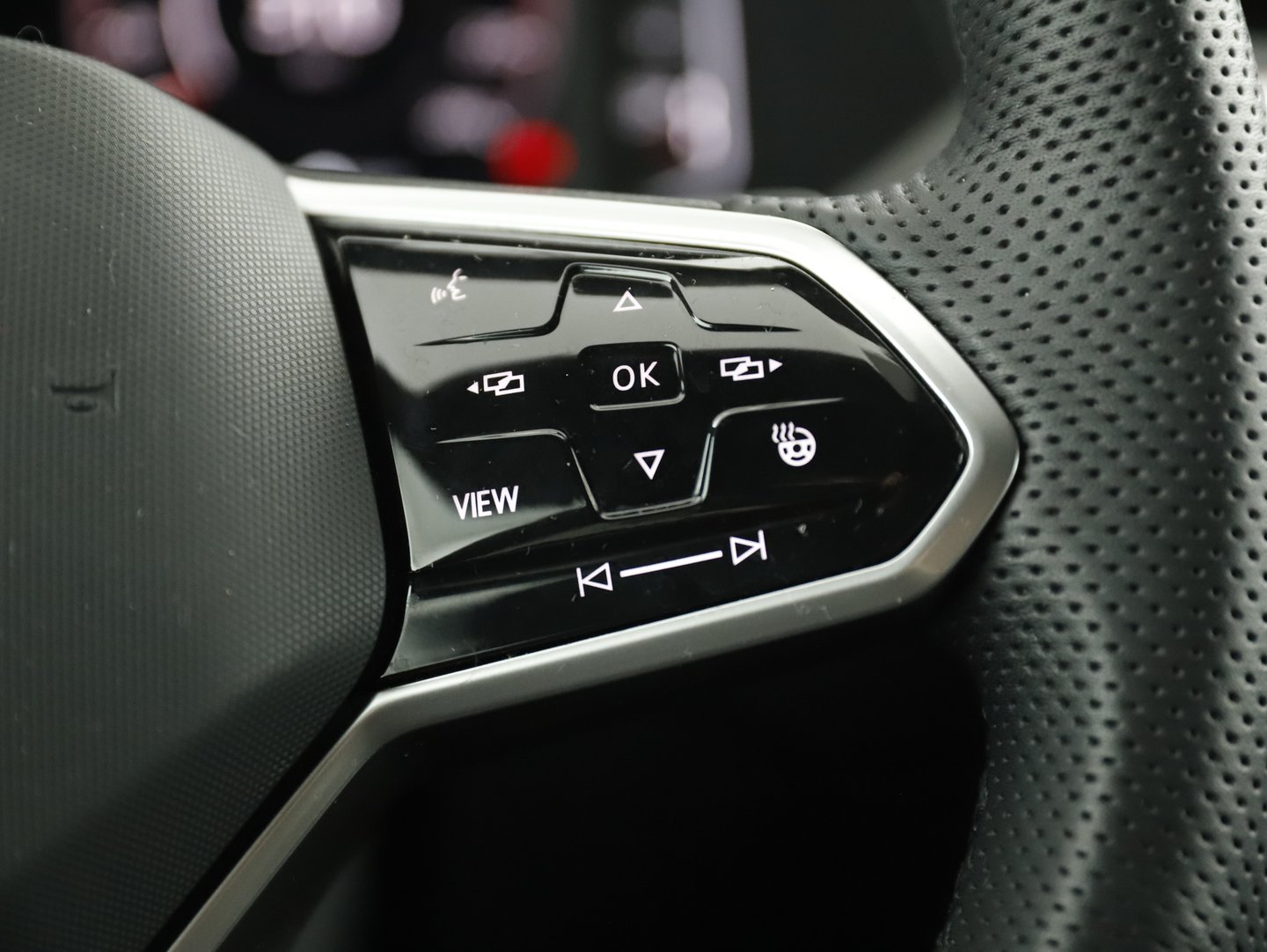 VW Arteon SB R-Line TDI DSG | Bild 13 von 21