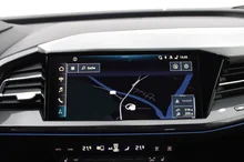 Audi Q4 Sportback e-tron 45 e-tron quattro in Gletscherweiss metallic
