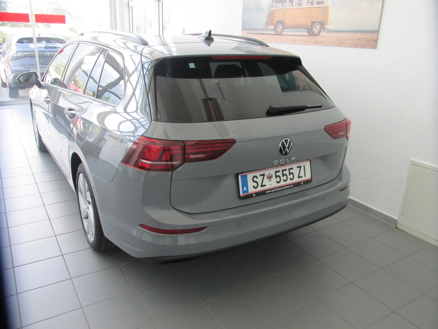 Bild eines Golf Variant Business TSI