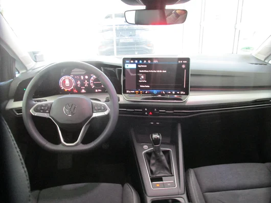 Bild eines Golf Variant Business TSI