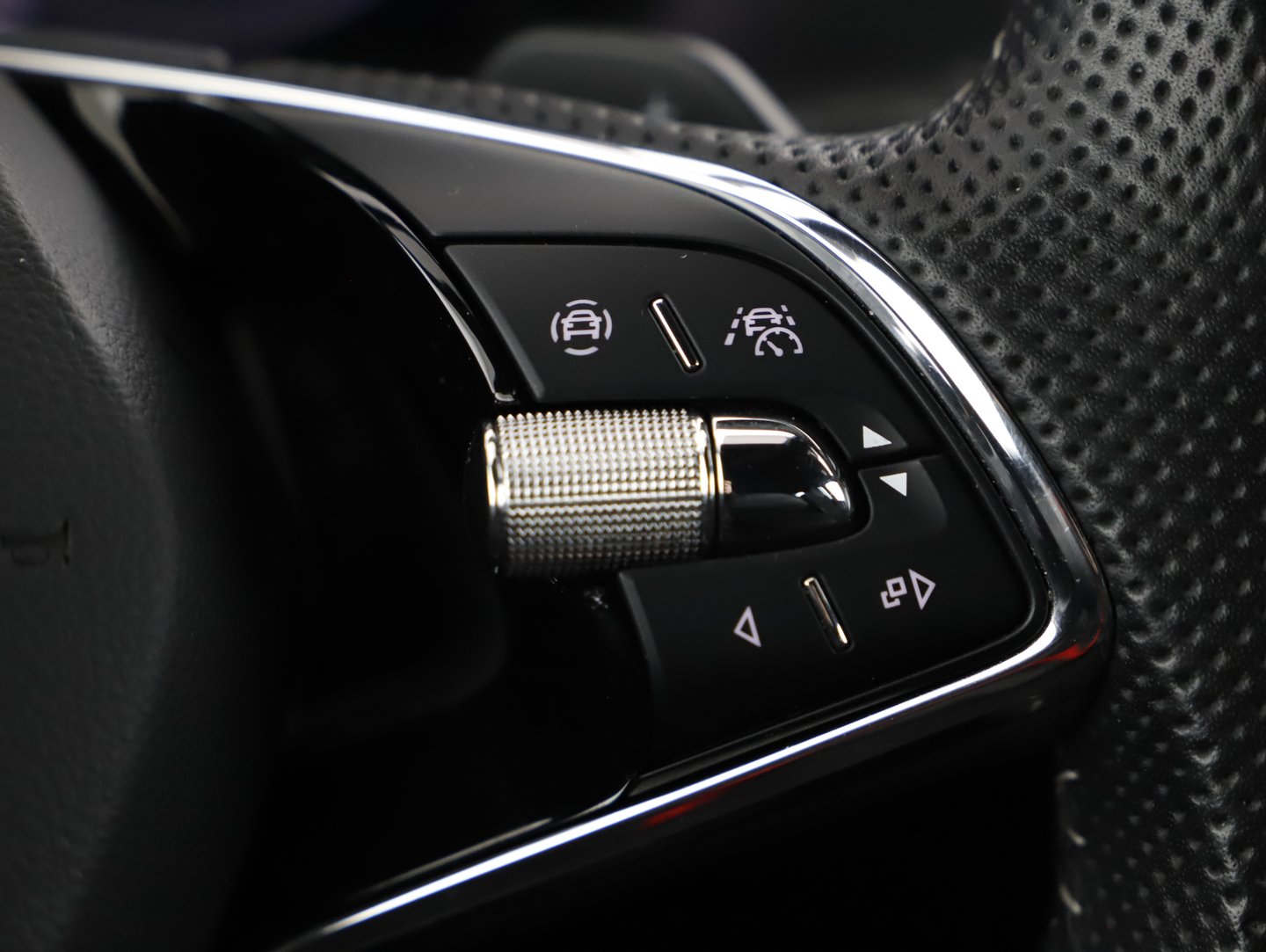 Škoda SUPERB Combi iV SPORTLINE DSG | Bild 7 von 20