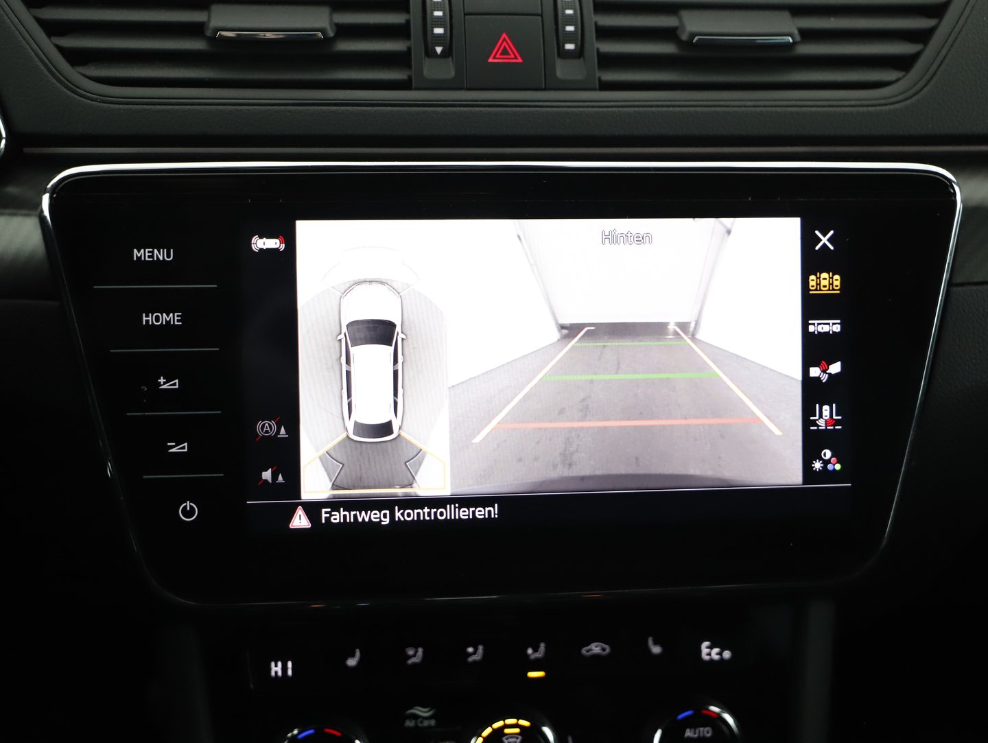 Škoda SUPERB Combi iV SPORTLINE DSG | Bild 13 von 20