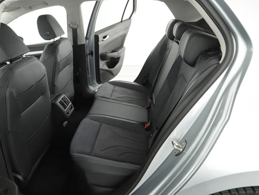 Bild eines VW Golf Rabbit eHybrid DSG 150 kW