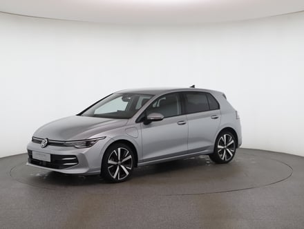 VW Golf Rabbit eHybrid DSG 150 kW