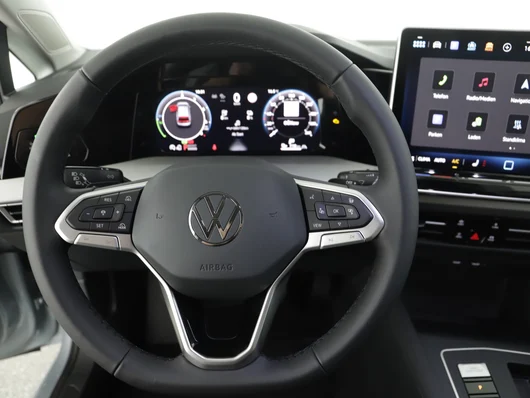 Bild eines VW Golf Rabbit eHybrid DSG 150 kW
