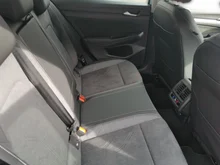 VW Golf Rabbit eHybrid DSG 150 kW in Oyster Silver Metallic
