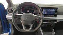 SEAT Arona FR Austria 1.0 TSI in Saphir-Blau Metallic Dach Nacht-Schwarz
