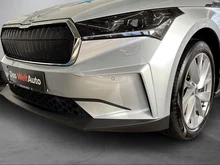 Škoda Enyaq 80 in Brillant-Silber Metallic