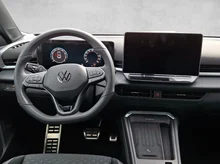VW T-Roc R-Line eTSI DSG in Grenadillschwarz Metallic