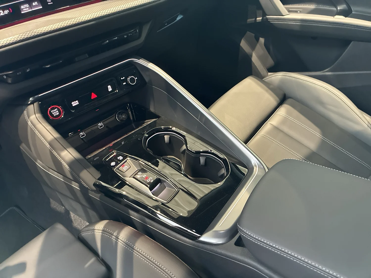 Bild eines Audi Q5 SUV TDI quattro 150 kW