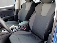 Škoda Octavia Combi Selection TSI mHEV DSG in Race-Blau Metallic