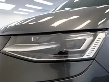 VW Multivan Business eHybrid 180 kW 4MOTION in Indiumgrau Metallic