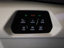 VW Multivan Business eHybrid 180 kW 4MOTION in Indiumgrau Metallic