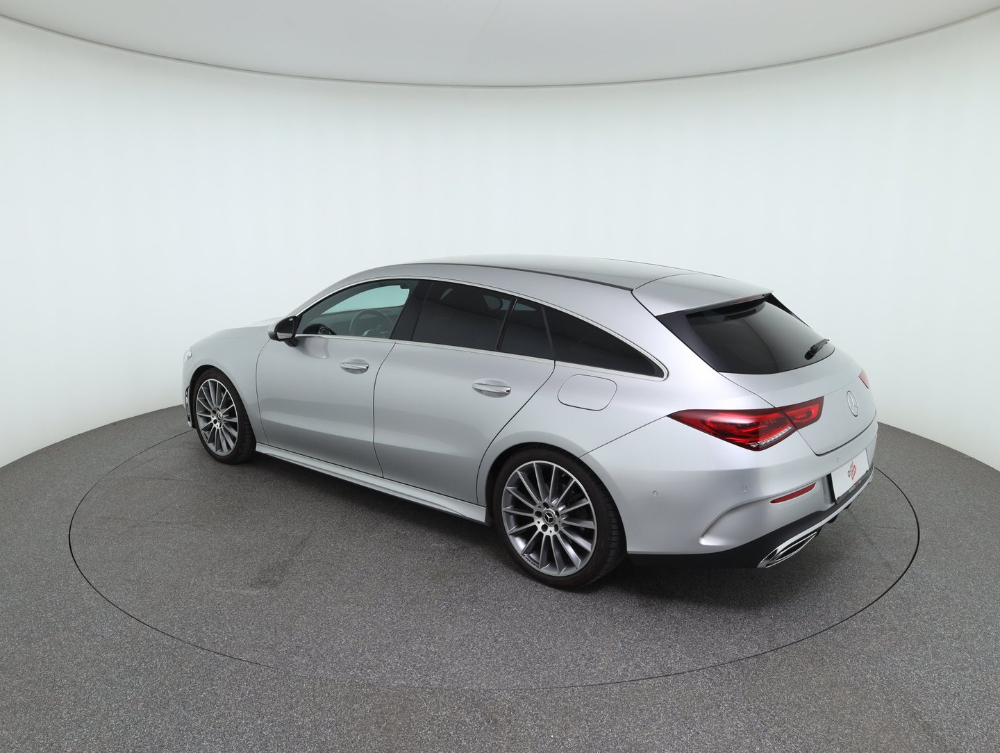 Mercedes CLA 200 Shooting Brake | Bild 7 von 31