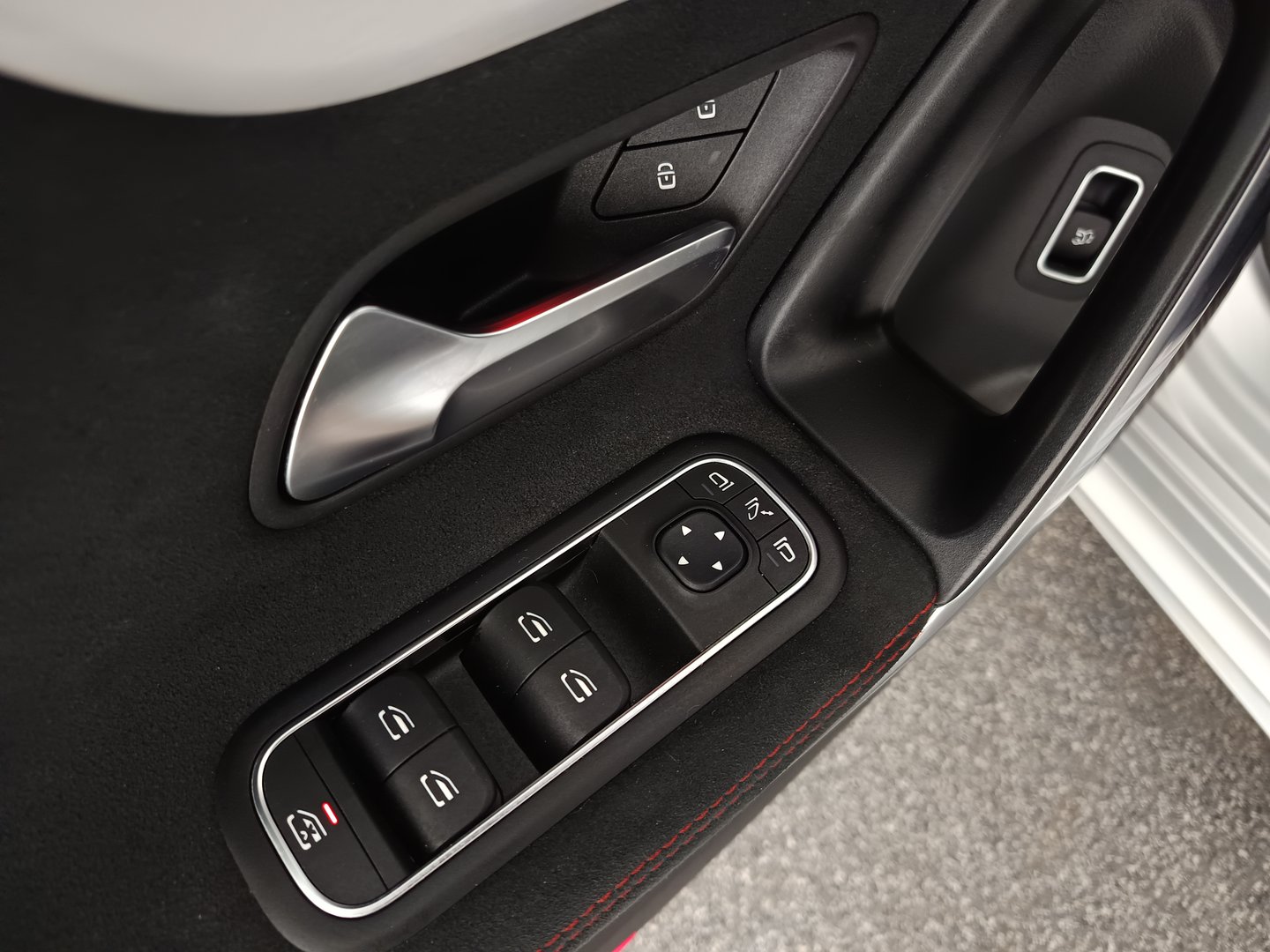 Mercedes CLA 200 Shooting Brake | Bild 11 von 31