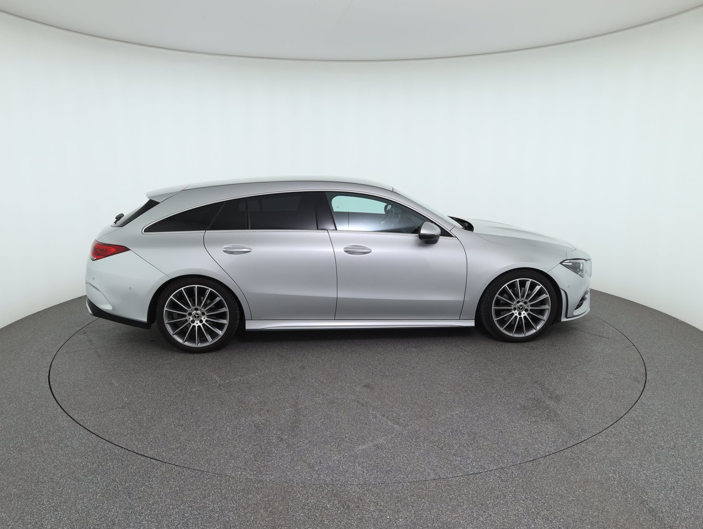 Mercedes CLA 200 Shooting Brake | Bild 4 von 31