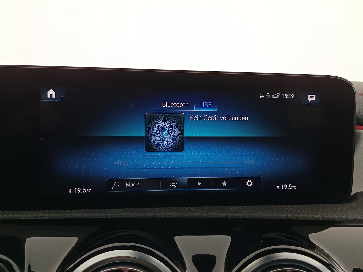 Mercedes CLA 200 Shooting Brake | Bild 19 von 31