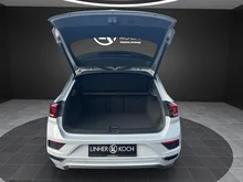 VW T-Roc Sport TSI ACT OPF 4MOTION DSG in White Silver-Schwarz
