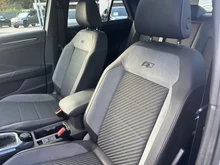 VW T-Roc Sport TSI ACT OPF 4MOTION DSG in White Silver-Schwarz