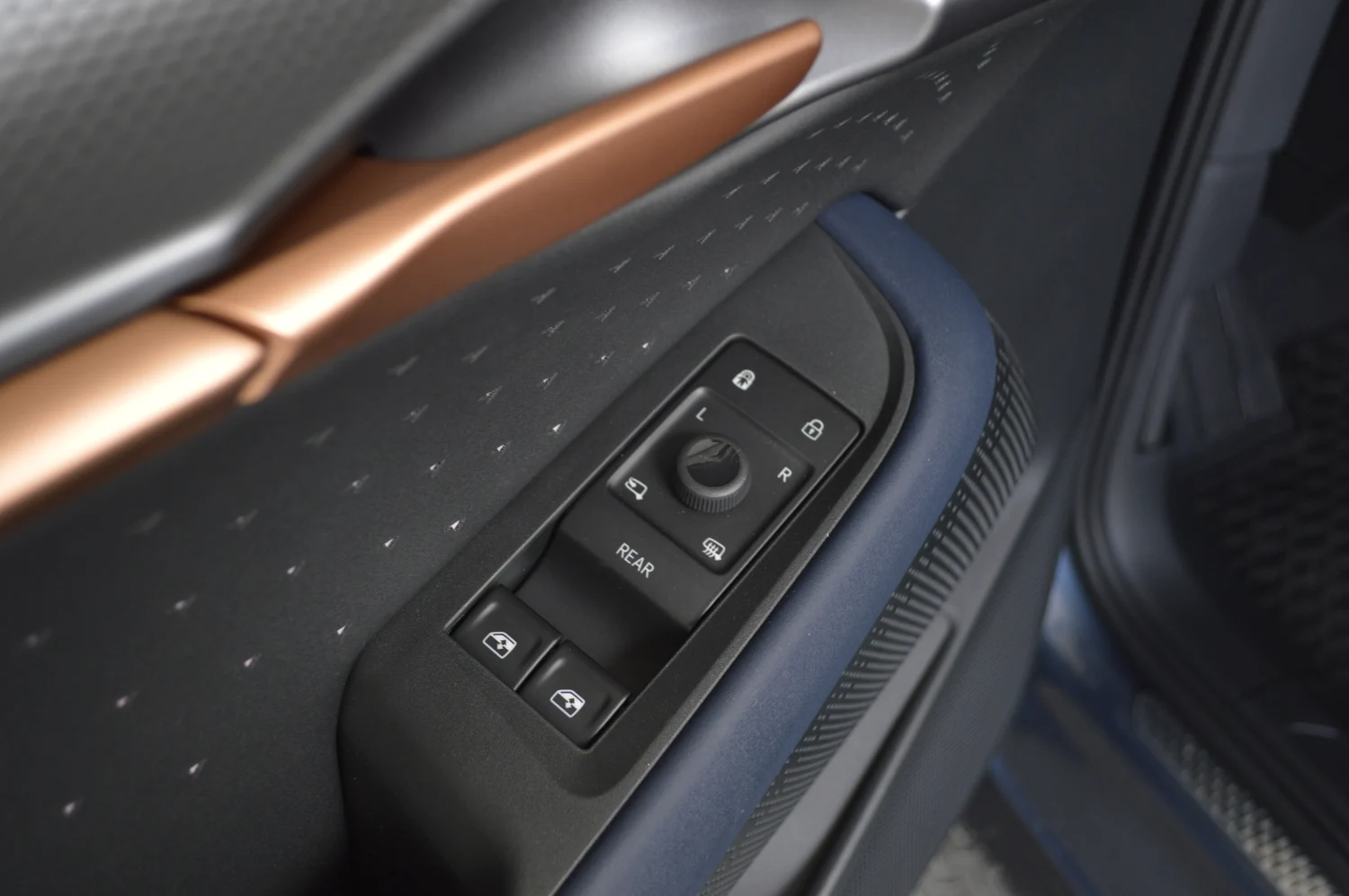 Bild eines Tavascan VZ Adrenaline 4Drive250kW/340PS