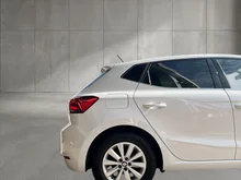 SEAT Ibiza Xcellence in Candy-Weiß