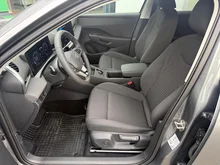 VW T-Roc Life eTSI DSG in Wolf Grey