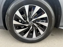 VW T-Roc Life eTSI DSG in Wolf Grey