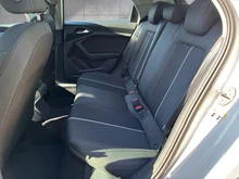 Audi A1 allstreet 30 TFSI intense in Cortinaweiss