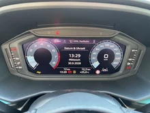 Audi A1 allstreet 30 TFSI intense in Cortinaweiss