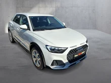 Audi A1 allstreet 30 TFSI intense in Cortinaweiss