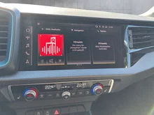 Audi A1 allstreet 30 TFSI intense in Cortinaweiss