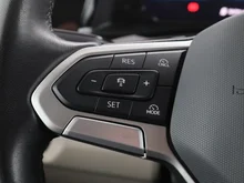VW California Beach TDI in Reflexsilber Met./Deepblack Perleffekt
