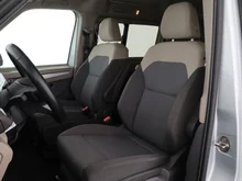 VW California Beach TDI in Reflexsilber Met./Deepblack Perleffekt