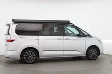 VW California Beach TDI in Reflexsilber Met./Deepblack Perleffekt