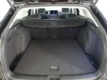 VW Golf Variant Business TSI in Grenadillschwarz Metallic