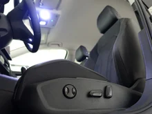 VW Golf Variant Business TSI in Grenadillschwarz Metallic