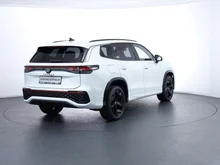 VW Tayron R-Line eTSI DSG in Pure White