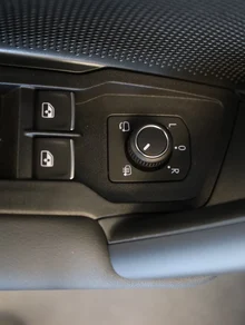 VW Tayron R-Line eTSI DSG in Pure White