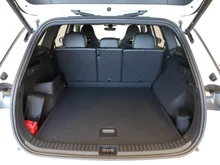 VW Tayron R-Line eTSI DSG in Pure White