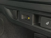VW Passat Variant Business TDI DSG in Diabasgrau Metallic