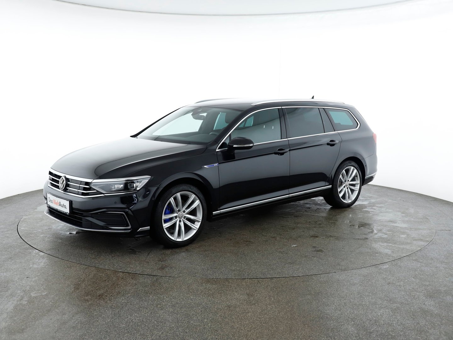 VW Passat GTE Variant | Bild 2 von 33