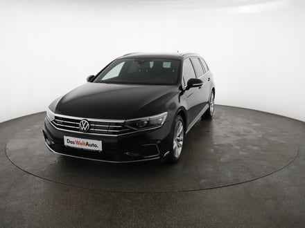 VW Passat GTE Variant
