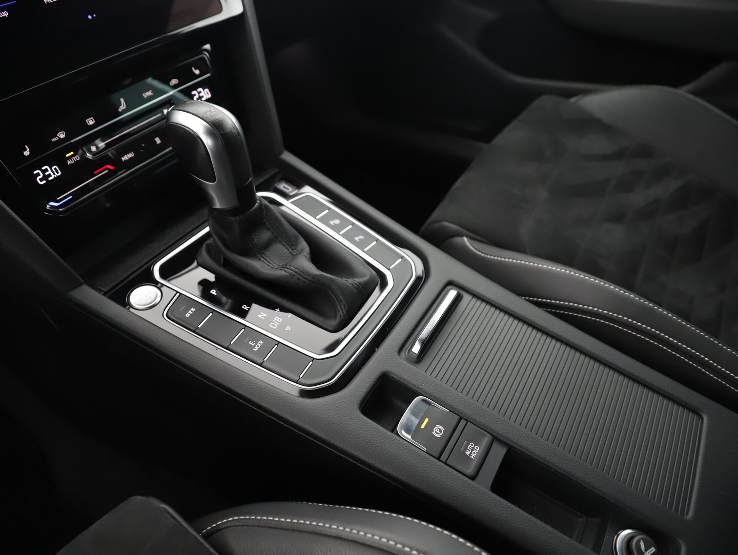 VW Passat GTE Variant | Bild 25 von 33