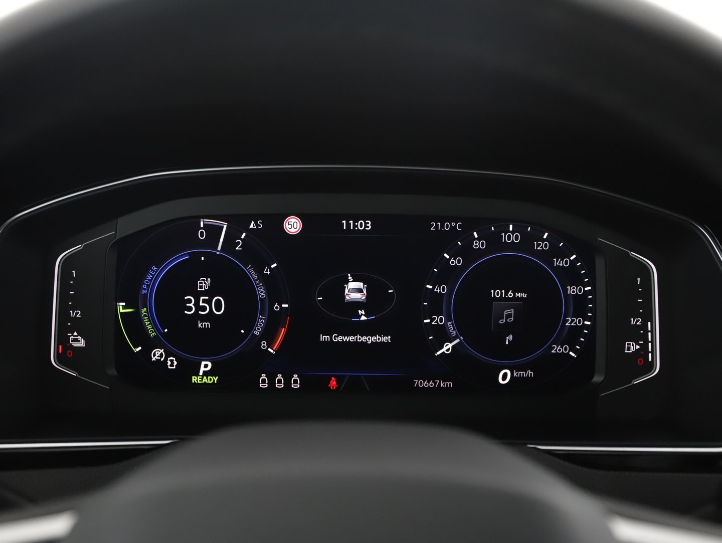 VW Passat GTE Variant | Bild 18 von 33