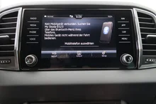 Škoda Karoq Selection TDI DSG in Moon-Weiß Metallic